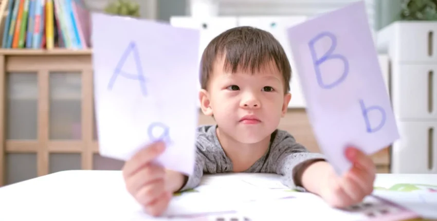 小朋友學英文怎麼開始？10個家長必知的方法與學習技巧